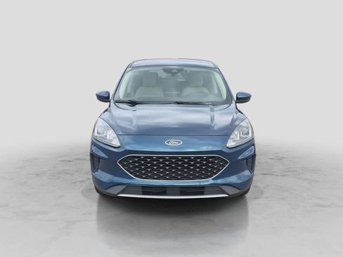 Used 2020 Ford Escape SE FWD image 3