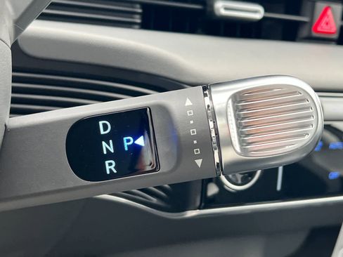 New 2025 Hyundai Ioniq 5 SE image 22