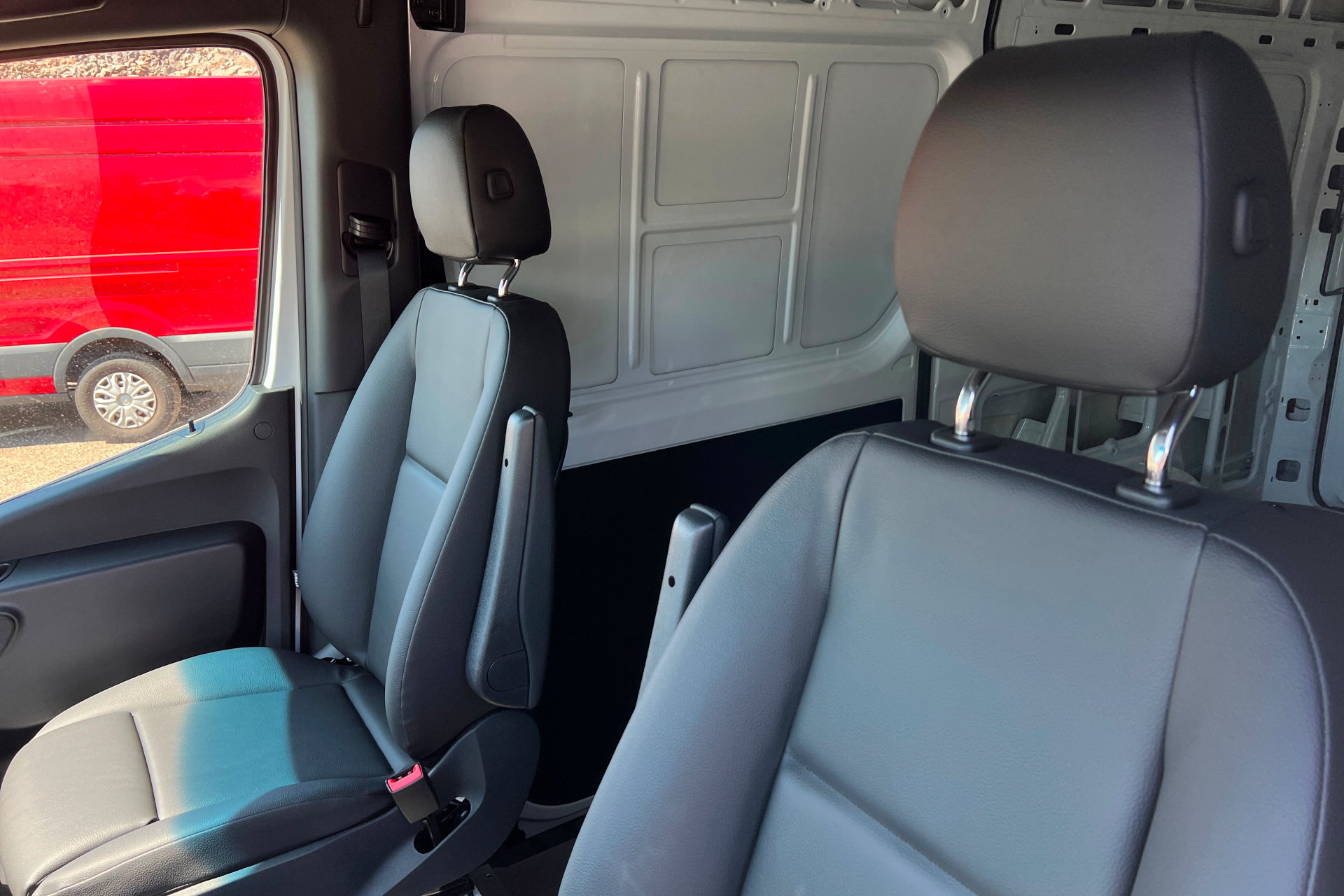 New 2025 Mercedes-Benz Sprinter 2500 image 16