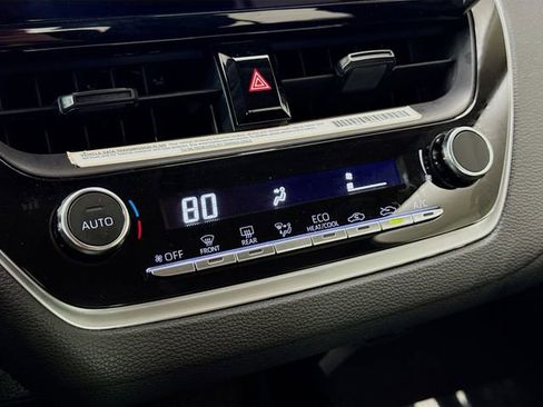 Used 2024 Toyota Corolla LE image 16