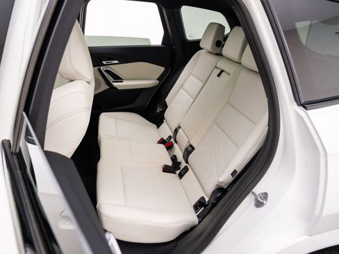 Certified 2026 BMW X1 xDrive28i image 16