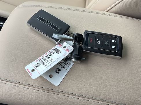 New 2026 Jeep Grand Cherokee Limited image 44