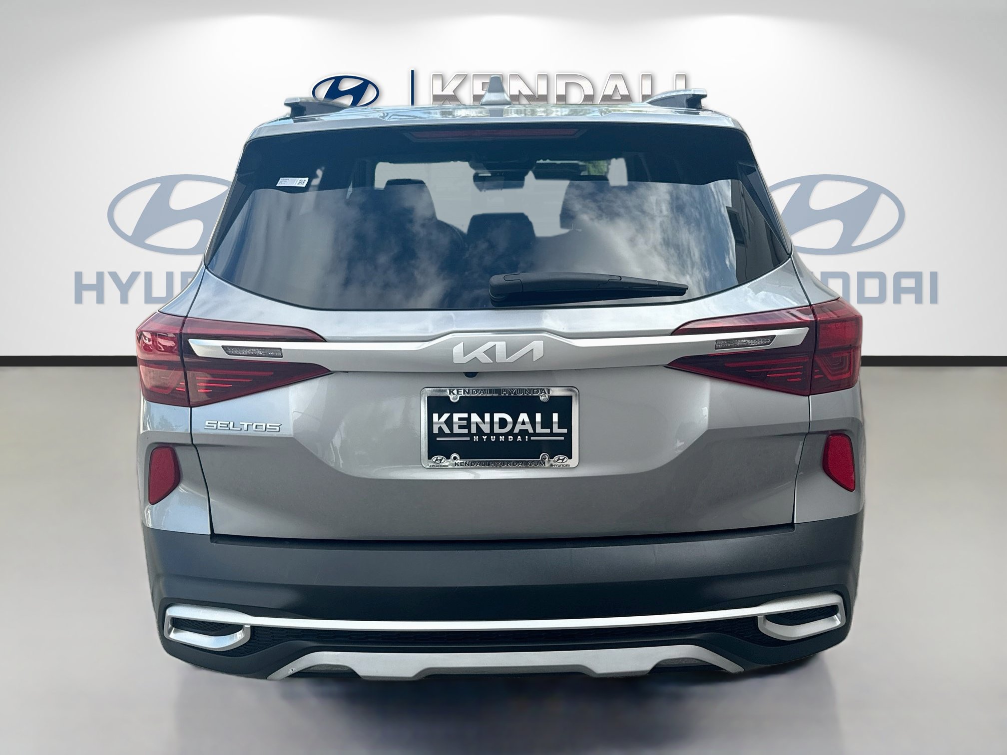 Used 2023 Kia Seltos S FWD image 5