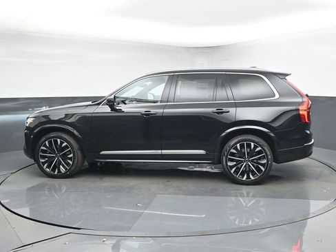 New 2026 Volvo XC90 T8 Plus image 5