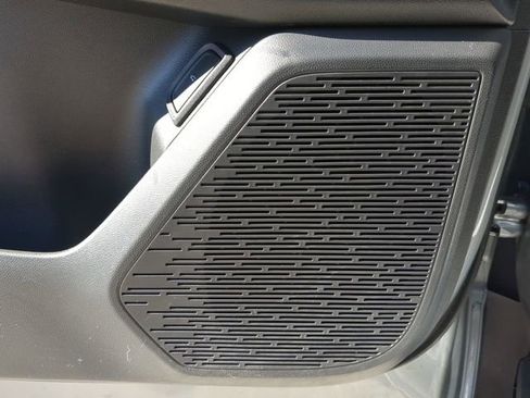 Used 2025 Chevrolet Equinox ACTIV w/ Convenience Package III image 46