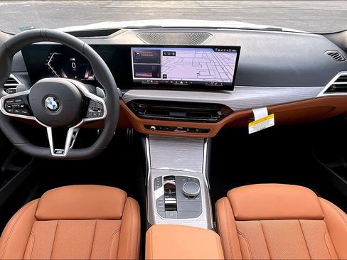 New 2026 BMW 330i 330i w/ M Sport Package image 5