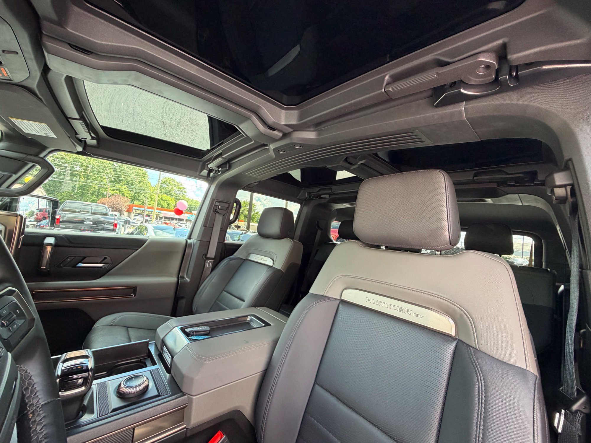 Used 2024 GMC Hummer EV 2X w/ Extreme Off-Road Package AWD/4WD image 24