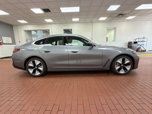 Used 2026 BMW i4 xDrive40i w/ Premium Package AWD/4WD image 8