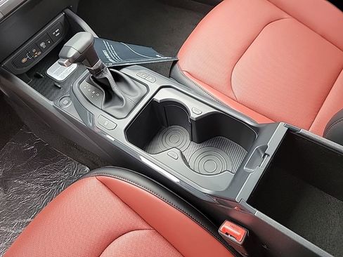 New 2026 Kia K4 GT-Line Turbo FWD image 9