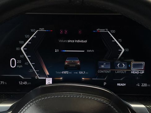 Used 2023 BMW i7 xDrive60 AWD/4WD image 42