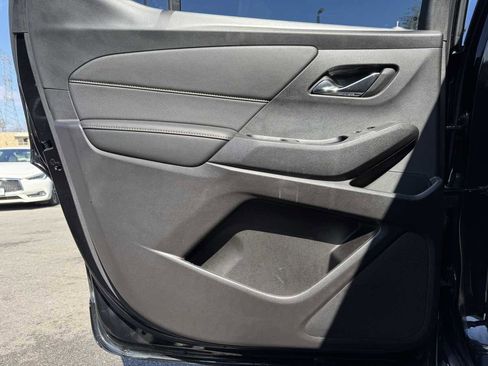 Used 2019 Chevrolet Traverse Premier w/ Redline Edition image 46