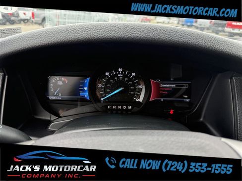 Used 2017 Ford Expedition Limited w/ Equipment Group 301A AWD/4WD image 16