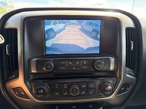 Used 2018 Chevrolet Silverado 1500 LT w/ All Star Edition AWD/4WD image 18