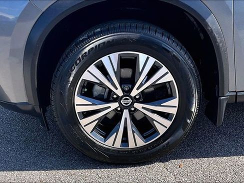 Used 2021 Nissan Rogue SV FWD image 31