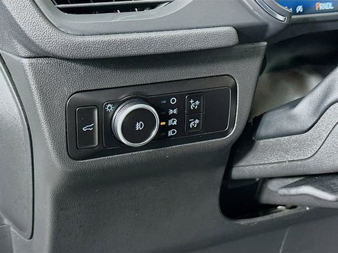 Used 2025 Ford Escape Platinum image 11