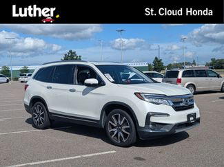Used 2019 Honda Pilot Touring video 1