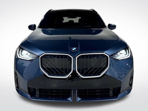 Used 2025 BMW X3 xDrive30i w/ Premium Package image 12