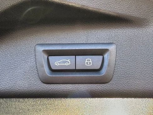 Certified 2024 BMW X5 xDrive40i w/ Premium Package image 34