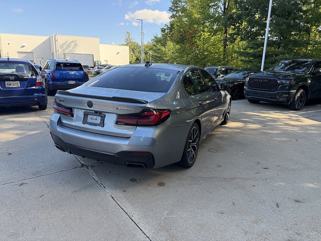 Used 2021 BMW M550i xDrive w/ Premium Package AWD/4WD image 3