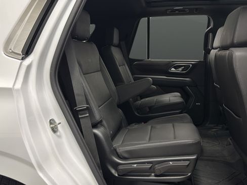 Used 2023 Chevrolet Tahoe LT w/ LT Signature Plus Package AWD/4WD image 26