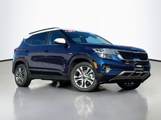 Used 2023 Kia Seltos S video 1