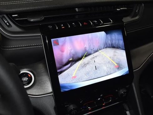 New 2025 Jeep Grand Cherokee L Limited w/ Trailer Tow Package image 14