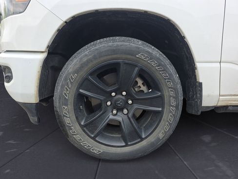 Used 2021 RAM 1500 Big Horn AWD/4WD image 14