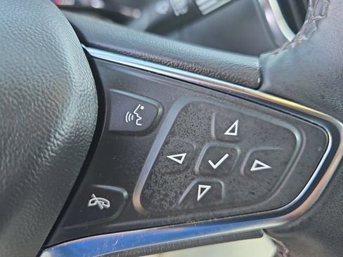 Used 2024 Chevrolet Equinox LT w/ LPO, Floor Liner Package FWD image 29