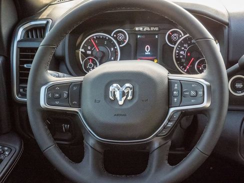 New 2026 RAM 3500 Big Horn AWD/4WD image 33