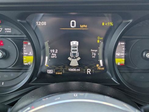 Used 2025 Jeep Wrangler Sahara w/ Safety Group image 26