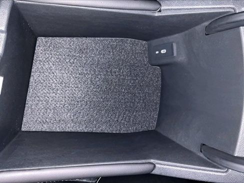 Used 2026 Volkswagen Atlas SE FWD image 41