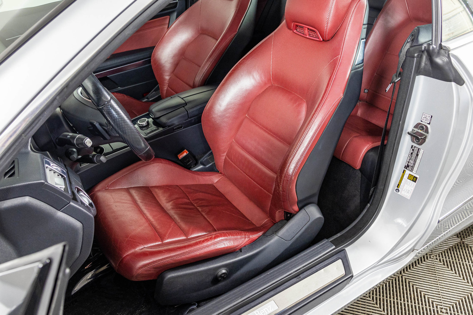 Used 2017 Mercedes-Benz E 400 Cabriolet image 25
