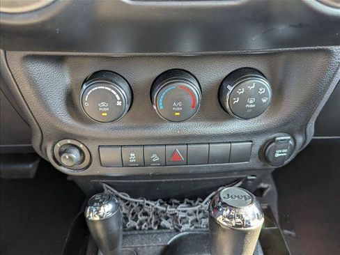Used 2014 Jeep Wrangler Unlimited Sport w/ Quick Order Package 24S AWD/4WD image 19