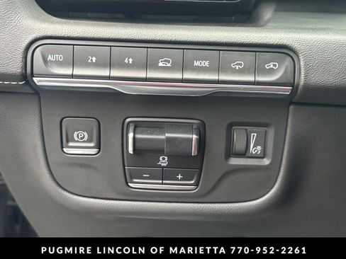 Used 2023 Cadillac Escalade ESV Sport w/ Touring Package AWD/4WD image 34