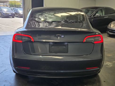 Used 2023 Tesla Model 3 Standard Range RWD image 3
