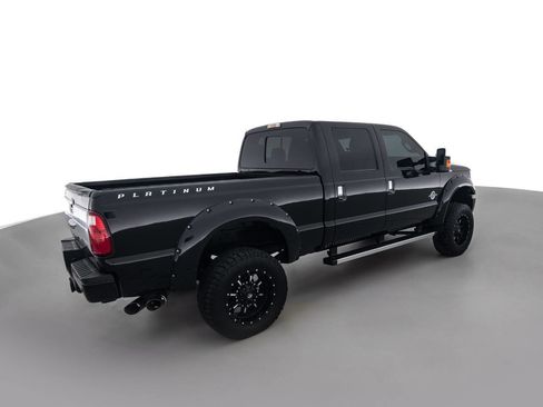 Used 2015 Ford F250 Platinum w/ FX4 Off-Road Package AWD/4WD image 5