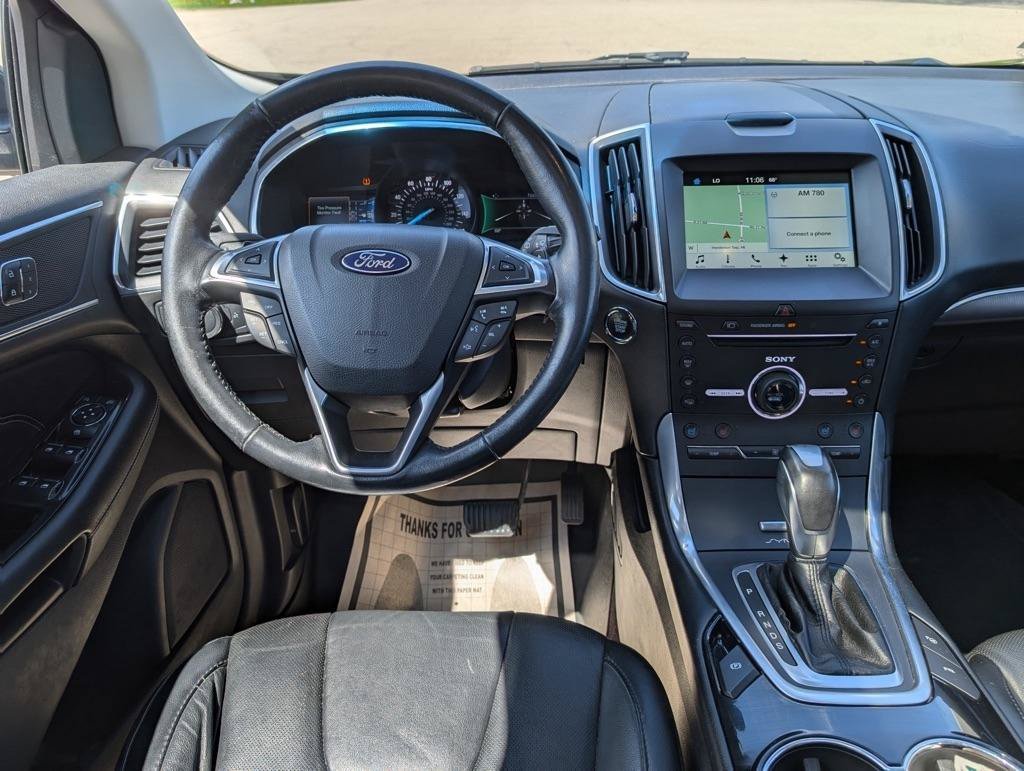 Used 2016 Ford Edge Titanium w/ Equipment Group 302A AWD/4WD image 12