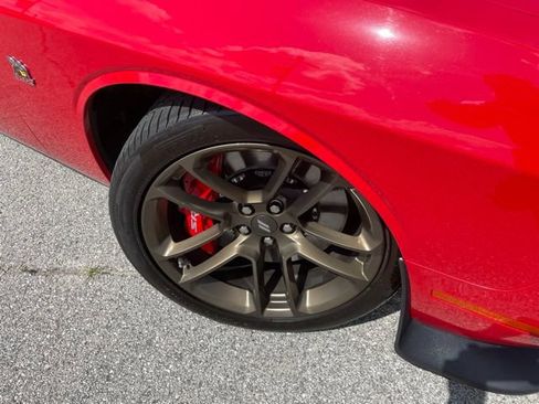 Used 2021 Dodge Challenger R/T Scat Pack w/ Dynamics Package RWD image 20