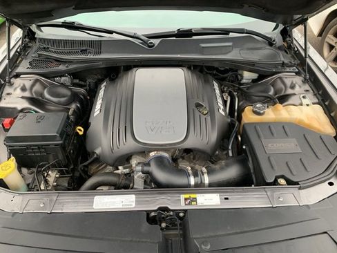 Used 2013 Dodge Challenger R/T image 6