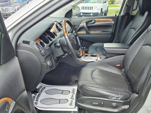 Used 2011 Buick Enclave CXL FWD image 10