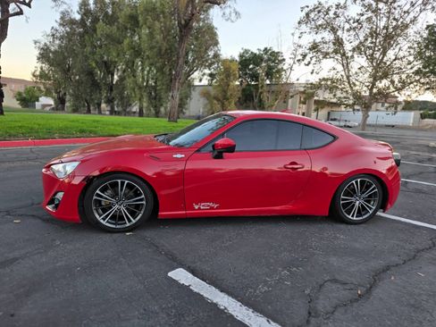 Used 2016 Scion FR-S RWD image 36