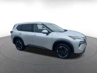 Used 2025 Nissan Rogue SV AWD/4WD video 2