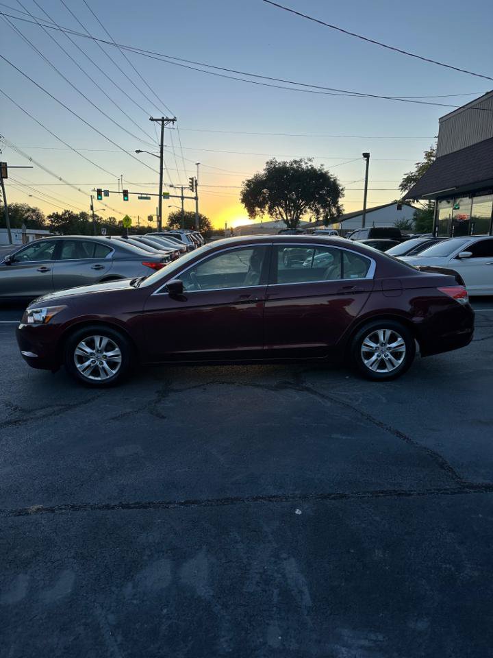 Used 2009 Honda Accord LX-P image 2