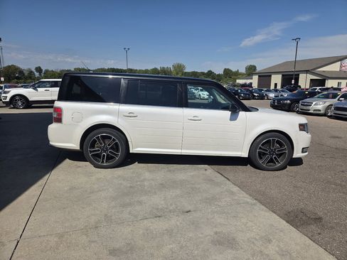 Used 2014 Ford Flex SEL w/ Equipment Group 202A image 4