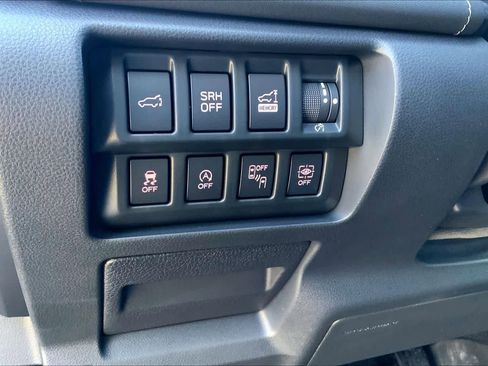 Used 2023 Subaru Forester Touring image 33