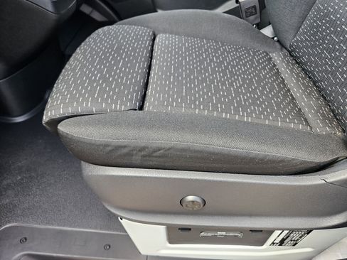 New 2025 Mercedes-Benz Sprinter 2500 image 23