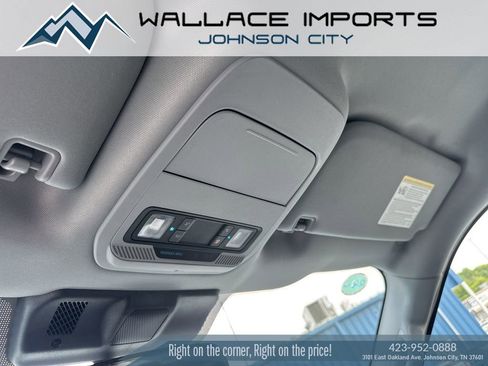Used 2023 Ford F150 XLT AWD/4WD image 15