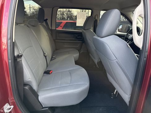 Used 2014 RAM 3500 Tradesman w/ Chrome Appearance Group image 18