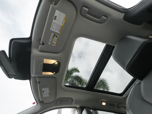 Used 2023 INFINITI QX60 Luxe w/ Cargo Package image 19