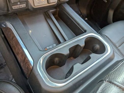 Used 2020 GMC Sierra 2500 Denali w/ Denali Ultimate Package image 25